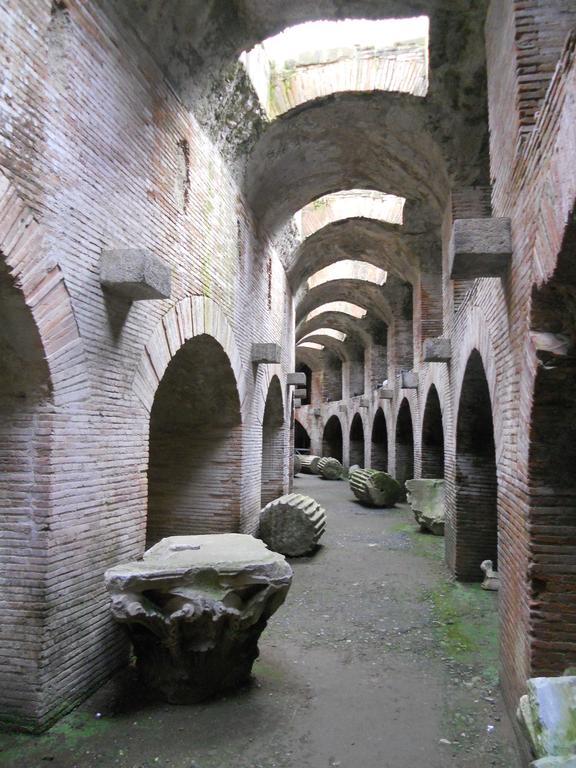 Albergo Scalzone Castel Volturno Bagian luar foto